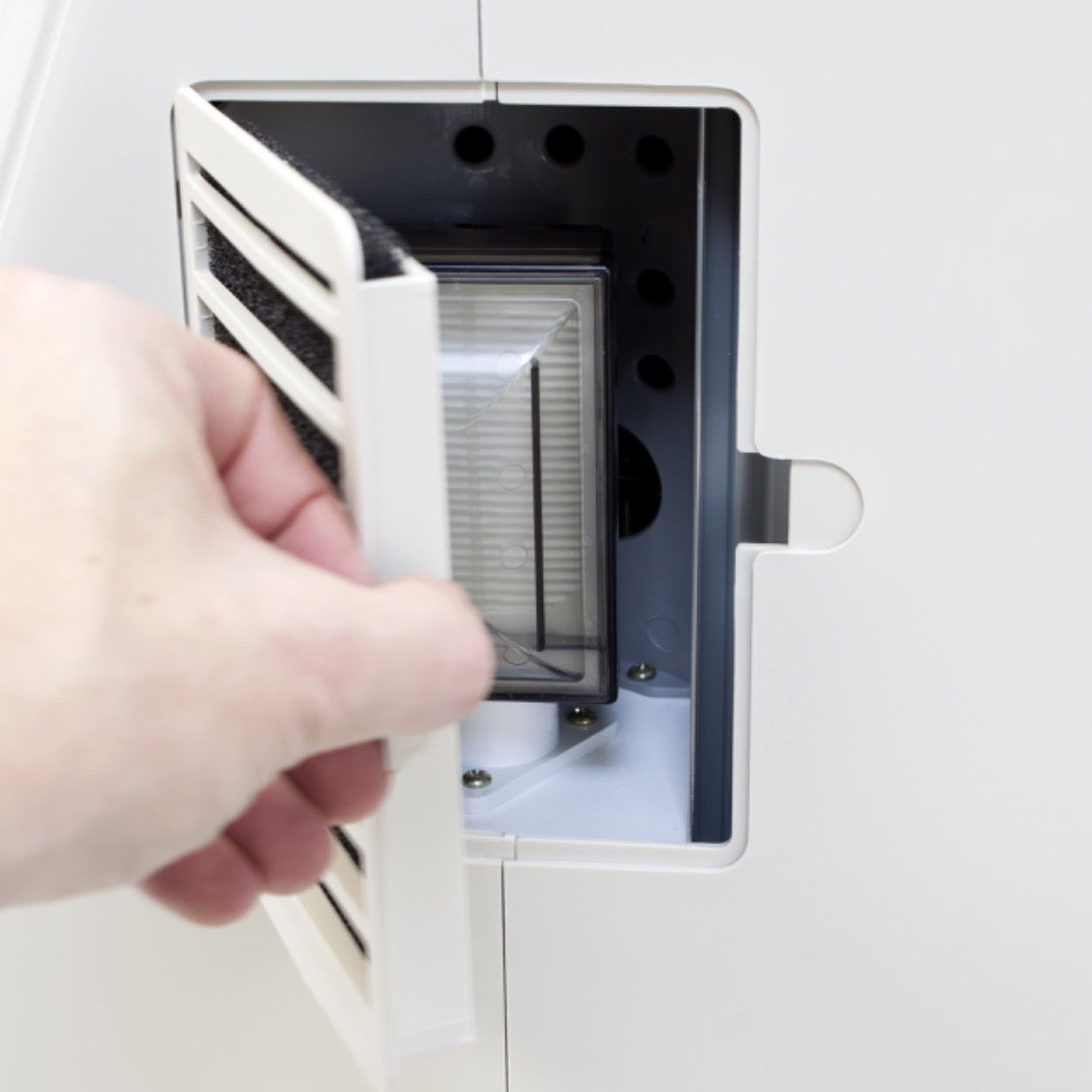 Dynarex Oxygen Concentrator with O2 Purity Indicator - 5 Liter - Senior.com Stationary Oxygen Concentrators