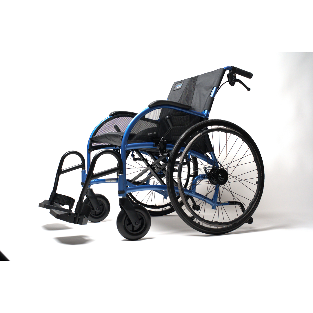 Strongback Ergonomic 24HD HD-Wheelchair - Only 35 lbs - Senior.com Wheelchairs