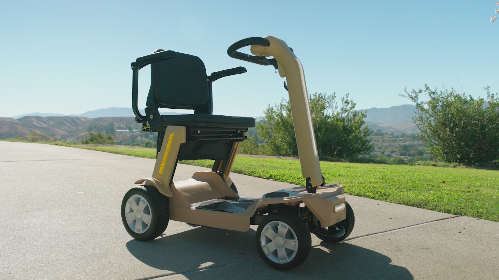 Reyhee Flex Electric Folding Mobility Scooter RF01 - Senior.com Mobility Scooters