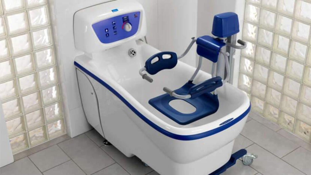 Arjo Century Patient Bathing System AK62611 with Digital Control Panels - Senior.com Bathing Systems