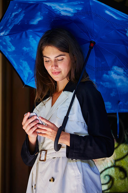 Topsy Turvy Designer Umbrellas - Drip Free Windproof - Galaxy - Senior.com Umbrellas