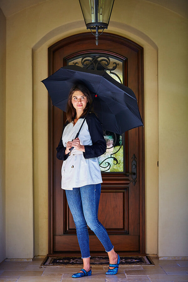 Topsy Turvy Designer Umbrellas - Drip Free Windproof - Violet Petals - Senior.com Umbrellas