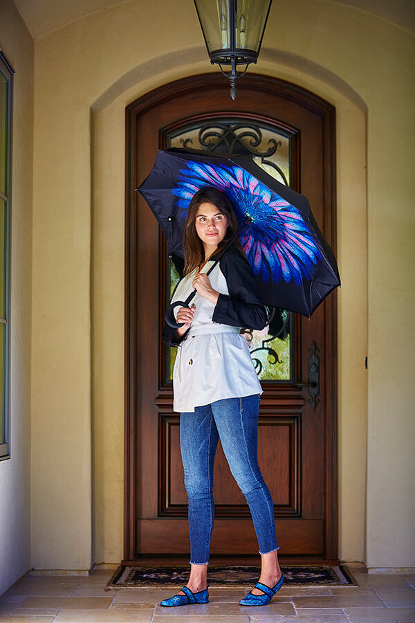 Topsy Turvy Designer Umbrellas - Drip Free Windproof - Magnolia & Irises - Senior.com Umbrellas